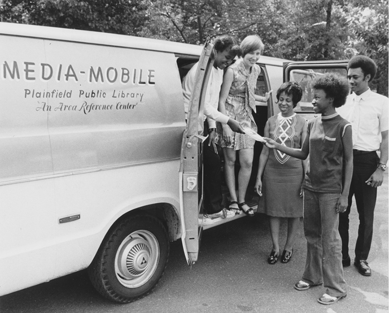 book mobile 1972